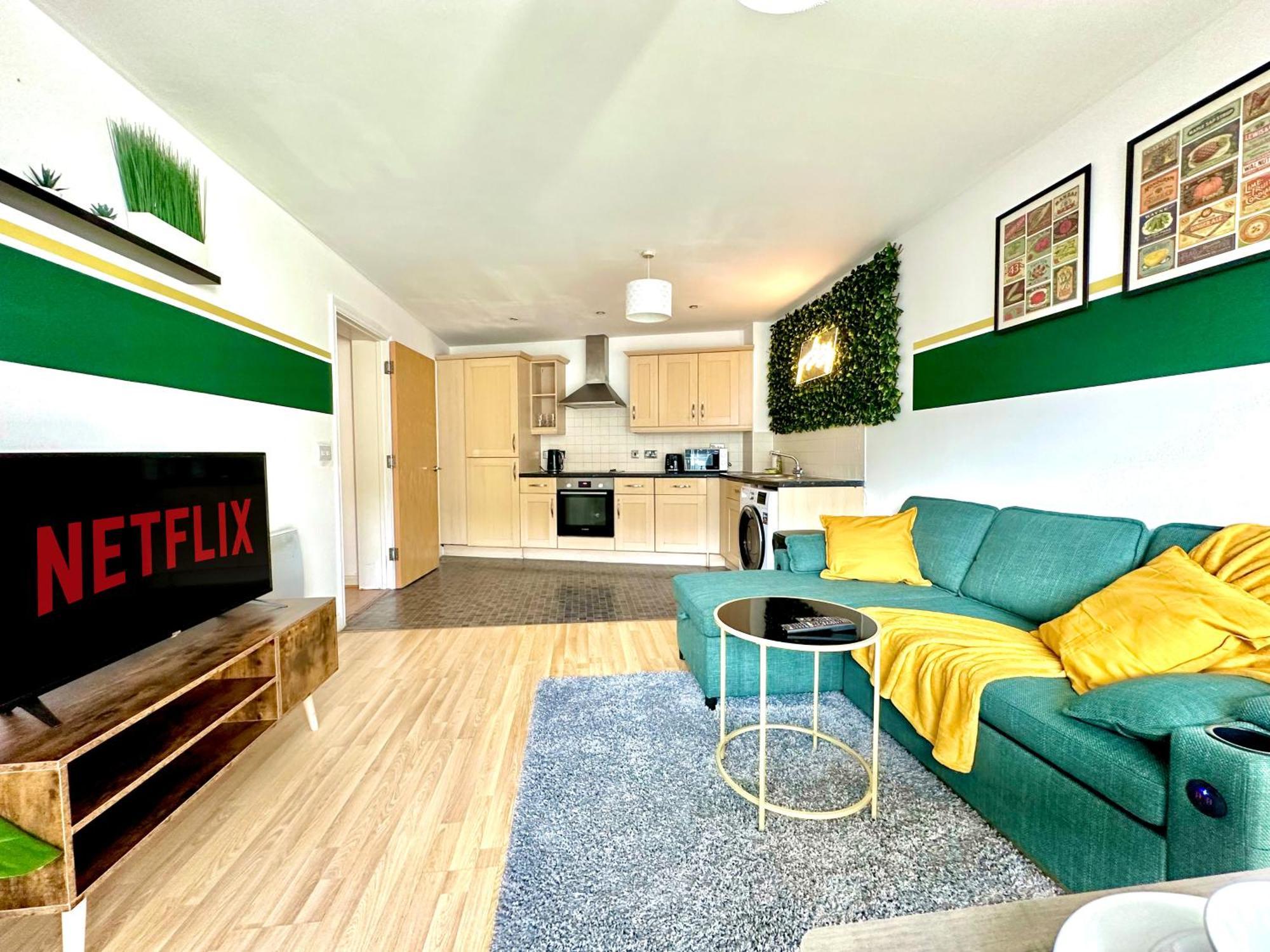 Watford Serviced Apartment, Free Parking, City Centre Exterior photo